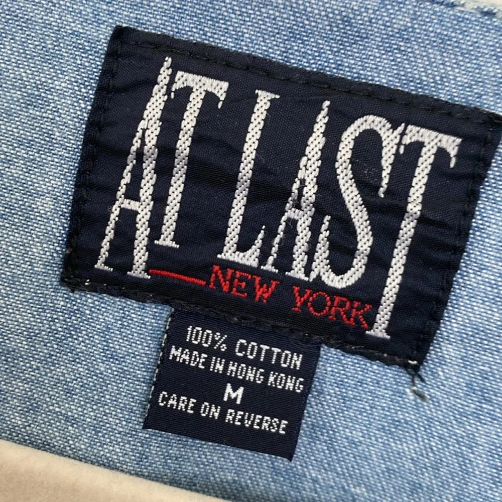 Vintage Denim Big Ruffle Crochet Scallop Collar Shirt. Medium Made in Hong Kong - Picture 3 of 11